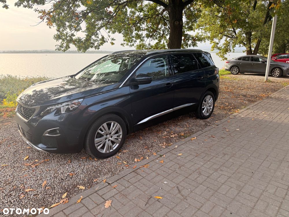 Peugeot 5008 - 19