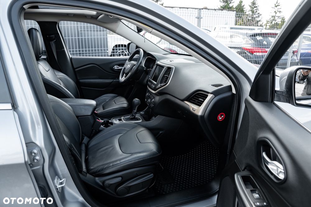 Jeep Cherokee 3.2 V6 Pentastar Active Drive I Automatik Limited - 23