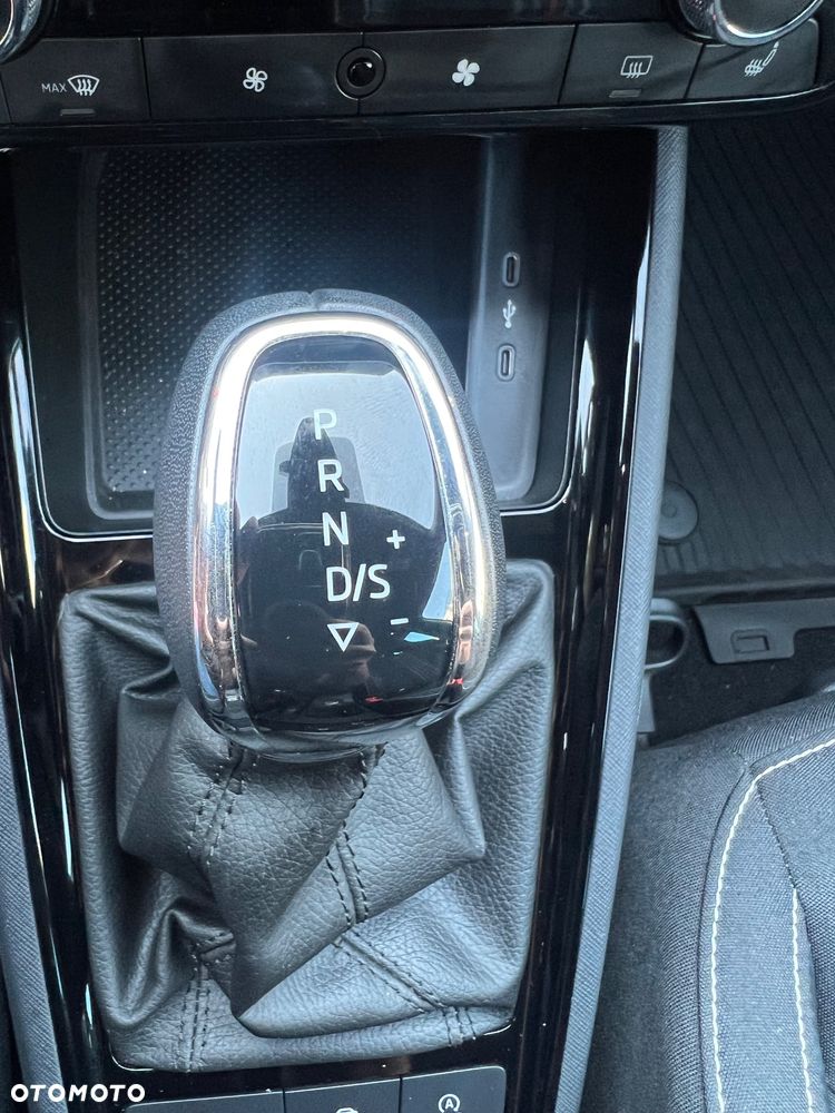 Skoda Kamiq 1.5 TSI Monte Carlo DSG - 28