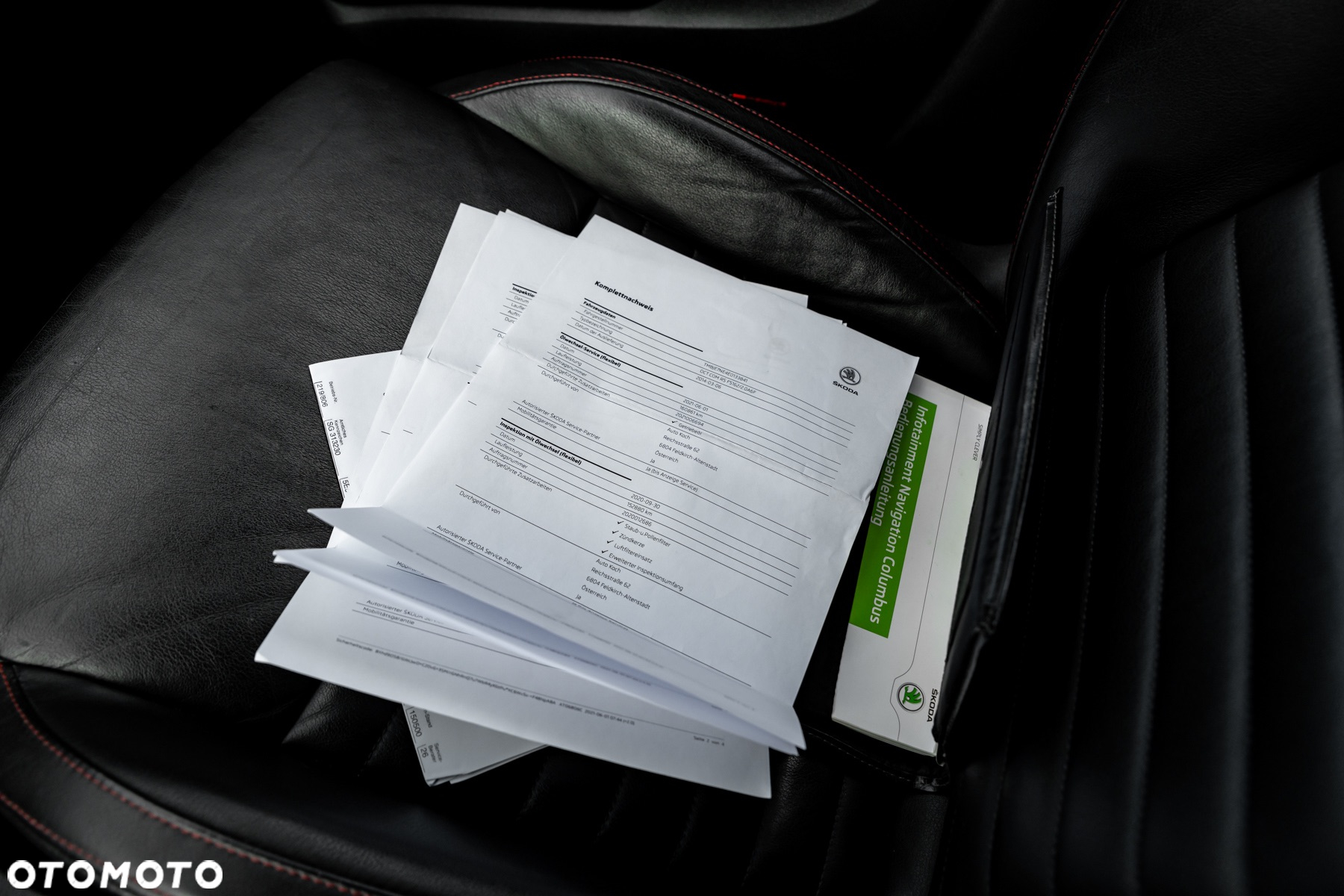 Skoda Octavia Combi 2.0 TSI (Green tec) DSG RS - 40