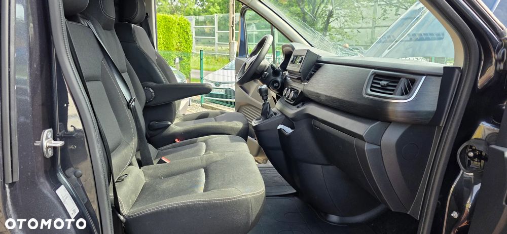 Renault Trafic - 24