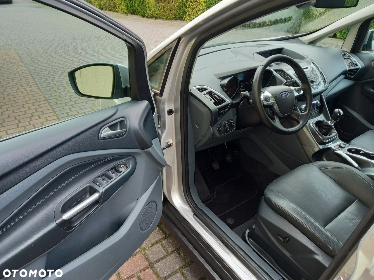 Ford C-MAX 1.6 TDCi Titanium - 27