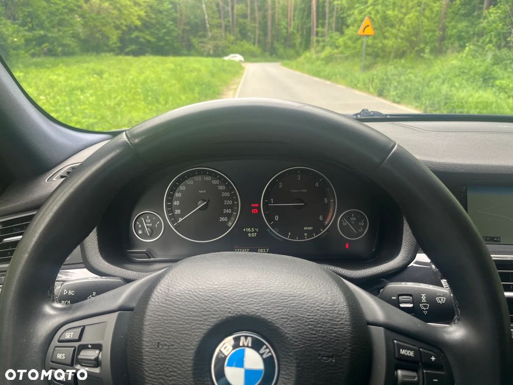 BMW X3 xDrive20d - 11