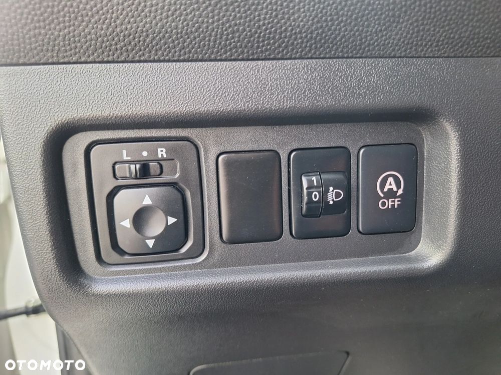 Mitsubishi Space Star 1.2 Clear Tec Color - 27