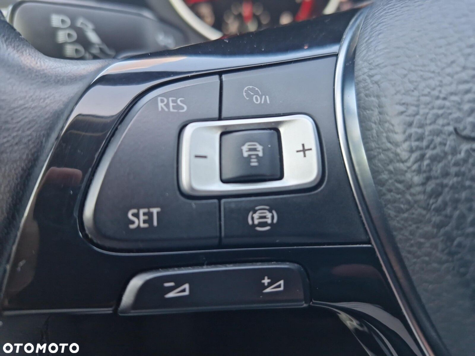 Volkswagen Tiguan Allspace - 19
