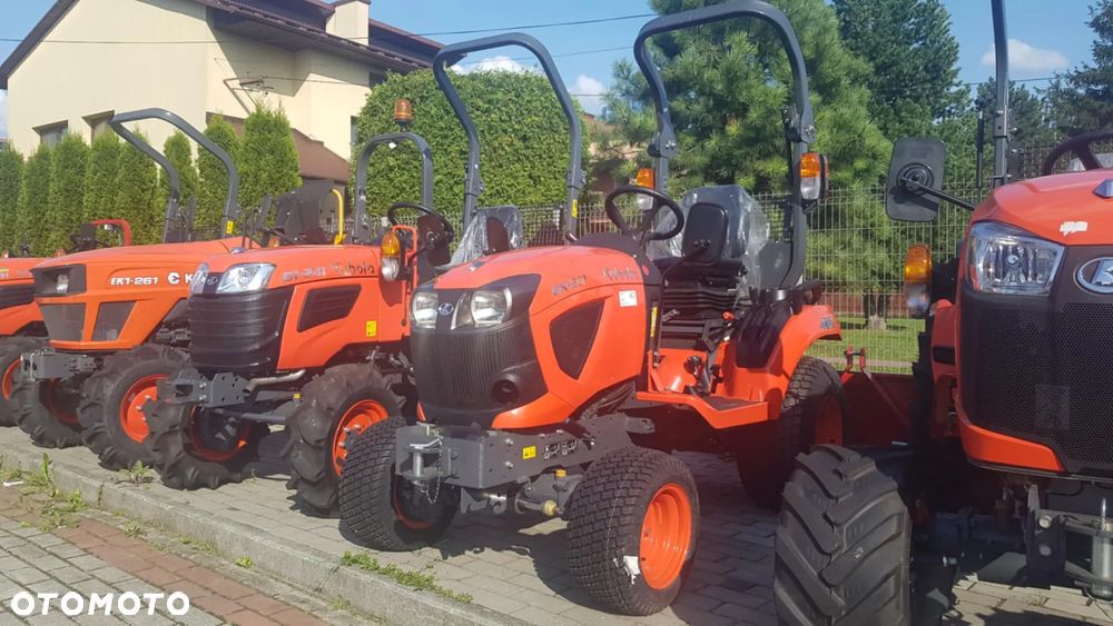 Kubota BX231 - 3
