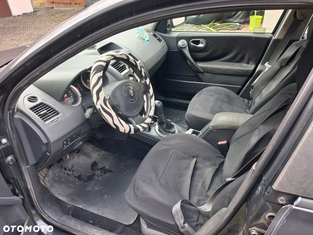 Renault Megane - 5