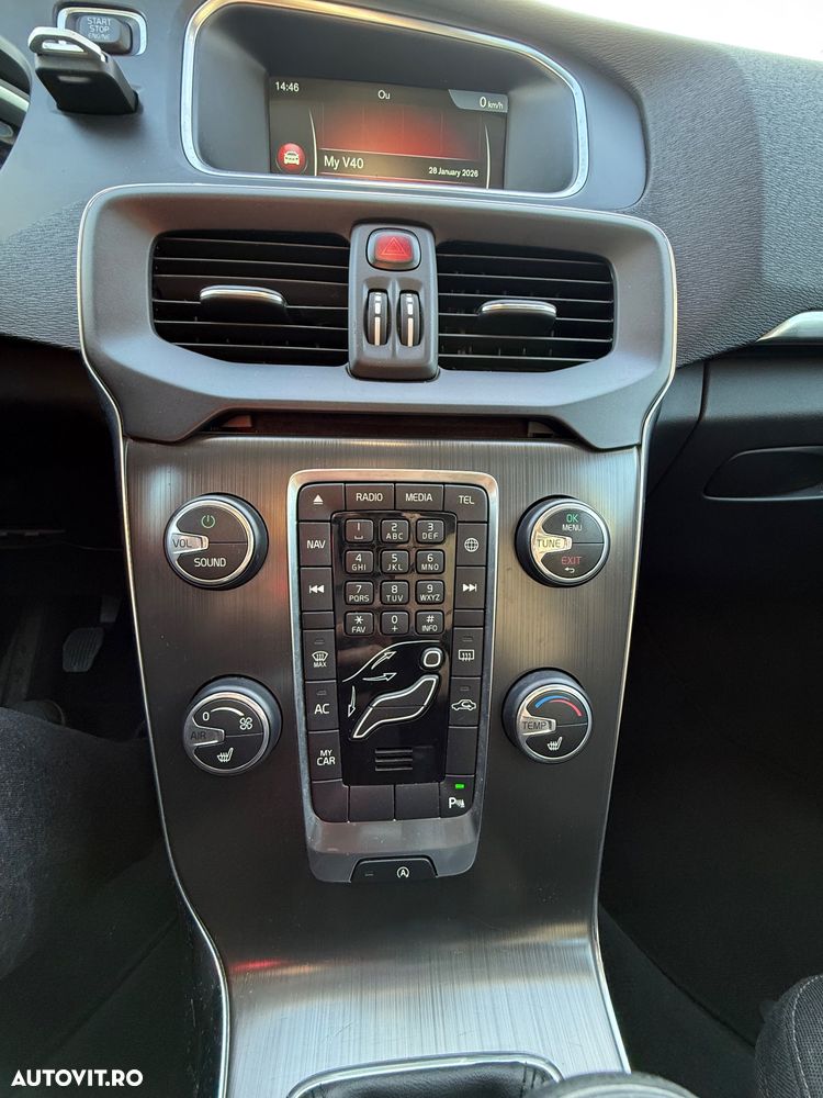 Volvo V40 D2 You - 7