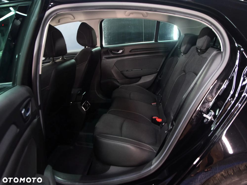 Renault Megane - 11