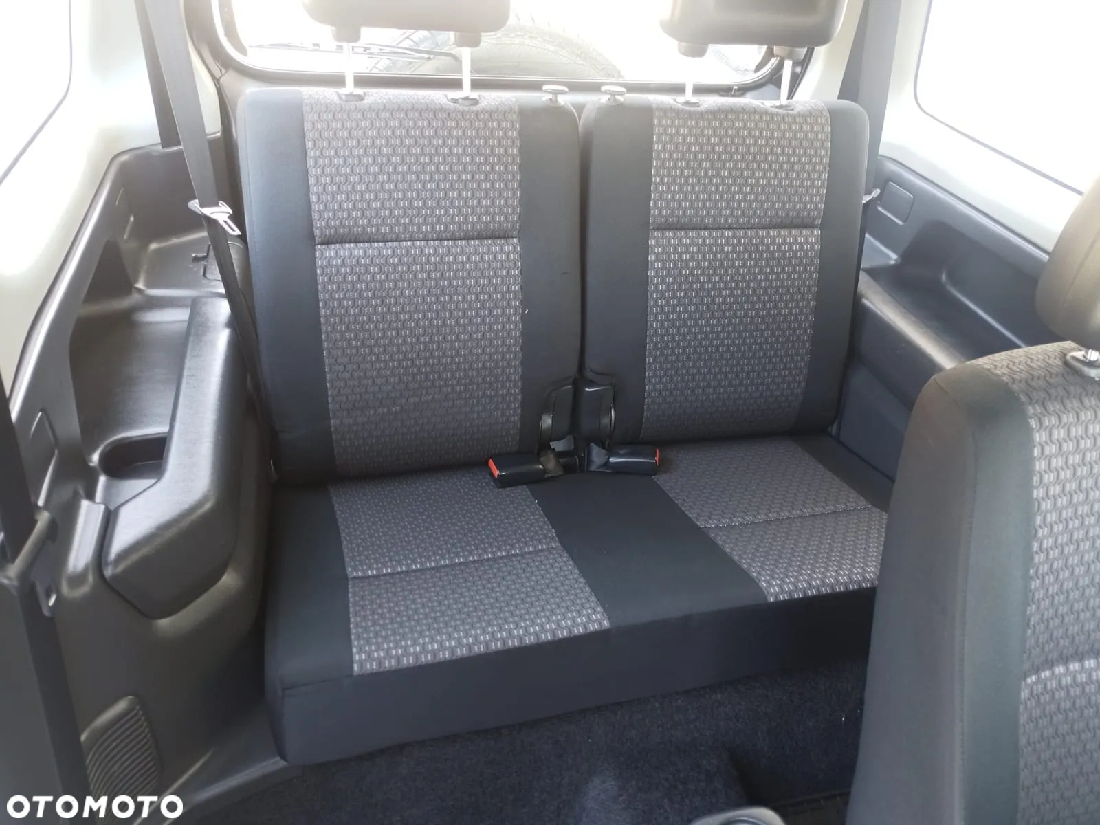 Suzuki Jimny - 10