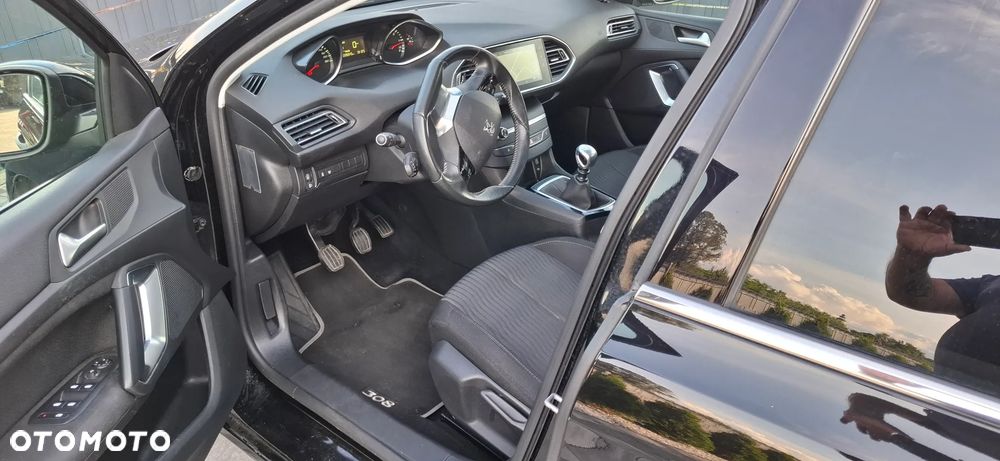 Peugeot 308 BlueHDi 120 Stop & Start Allure - 14