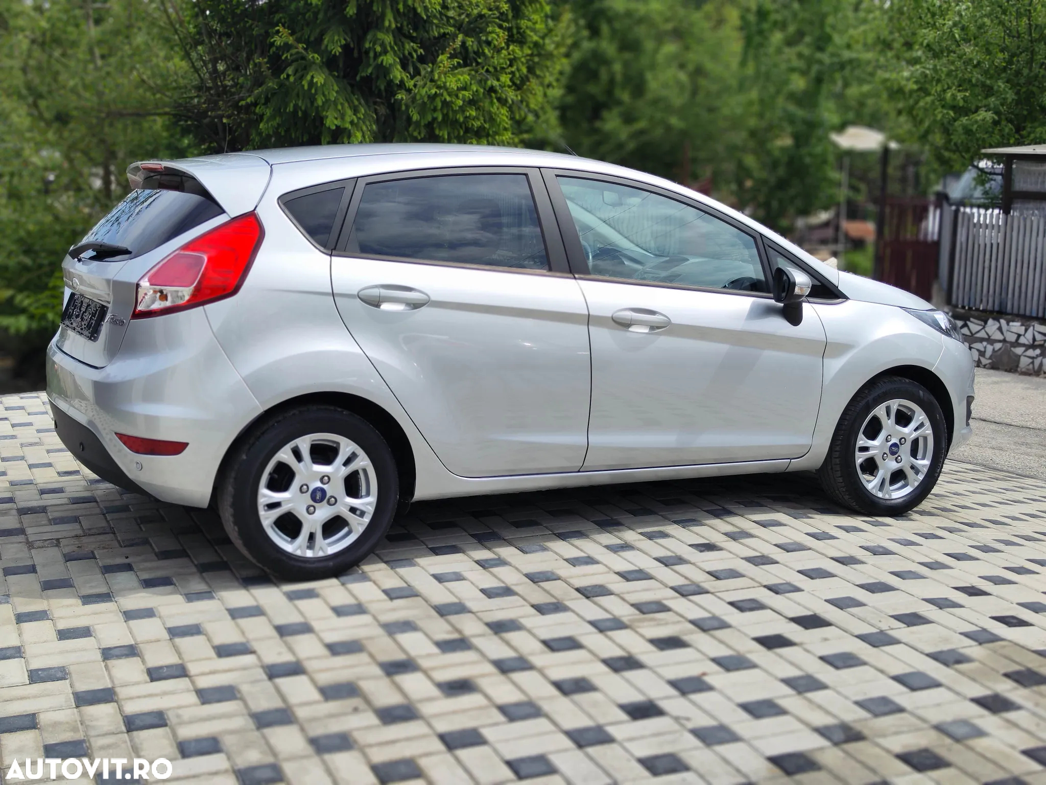 Ford Fiesta 1.0 EcoBoost Active II - 10