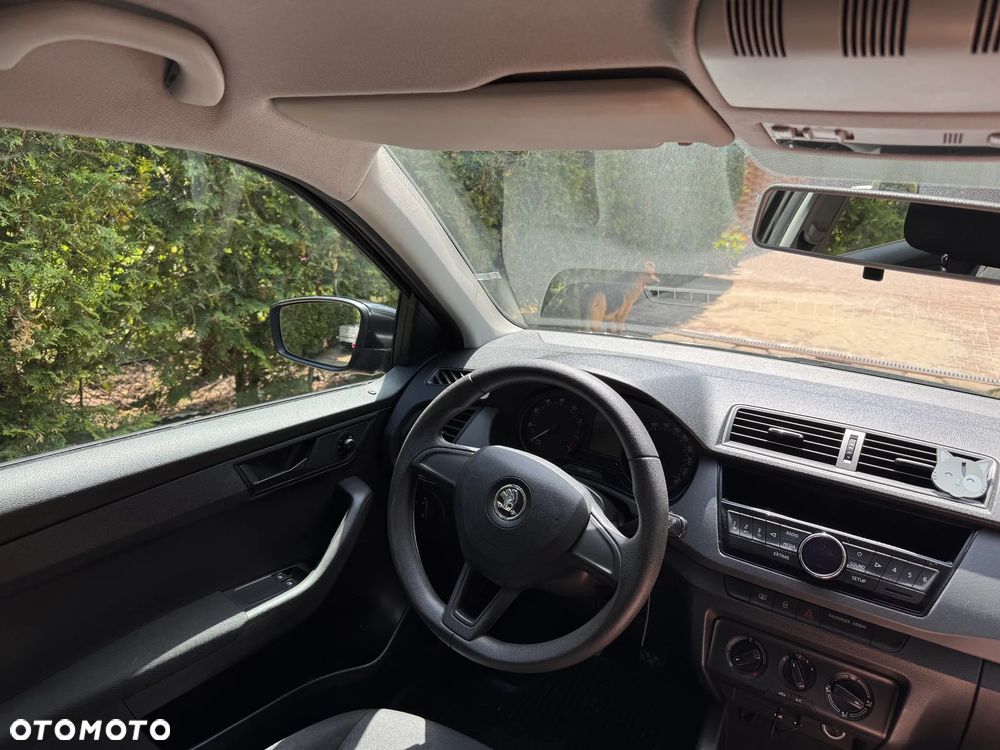Skoda Fabia 1.2 TSI Active - 4