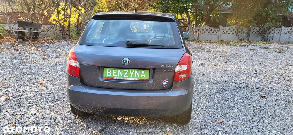 Skoda Fabia 1.2 HTP Ambiente - 34