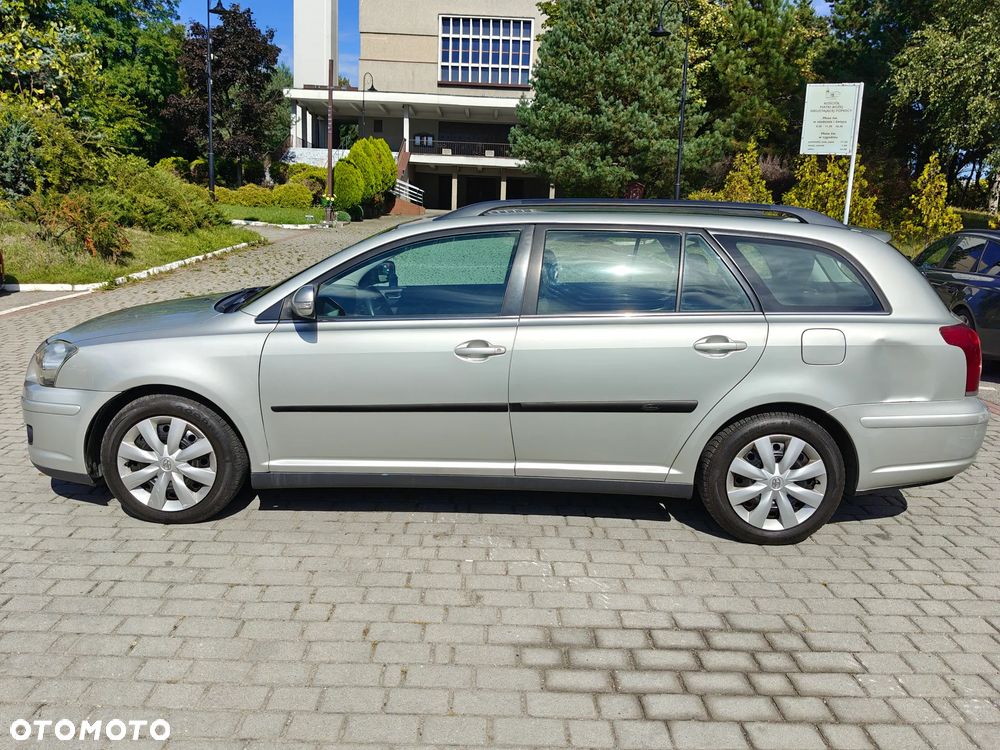 Toyota Auris 2.0 D-4D Luna - 22