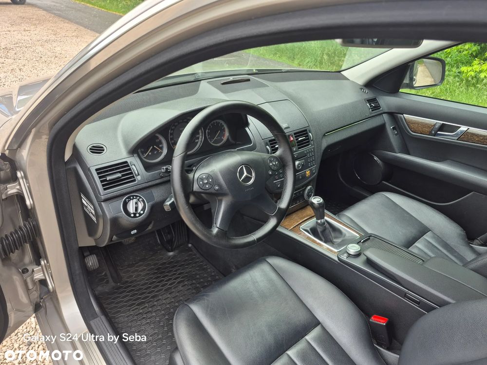 Mercedes-Benz Klasa C 280 Elegance Sport Edition - 11