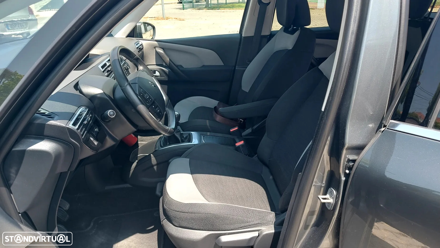 Citroën C4 Picasso PureTech 130 Stop&Start SELECTION - 10
