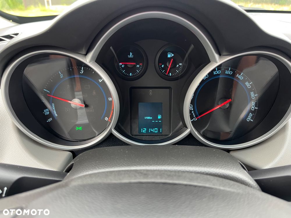 Chevrolet Cruze 1.7 LT - 20