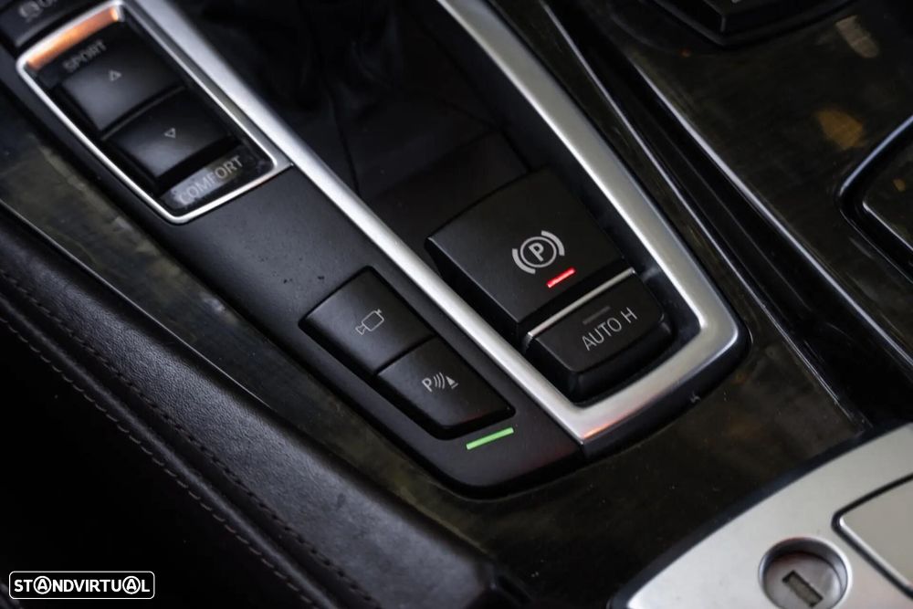 BMW 525 d Pack M Auto - 24