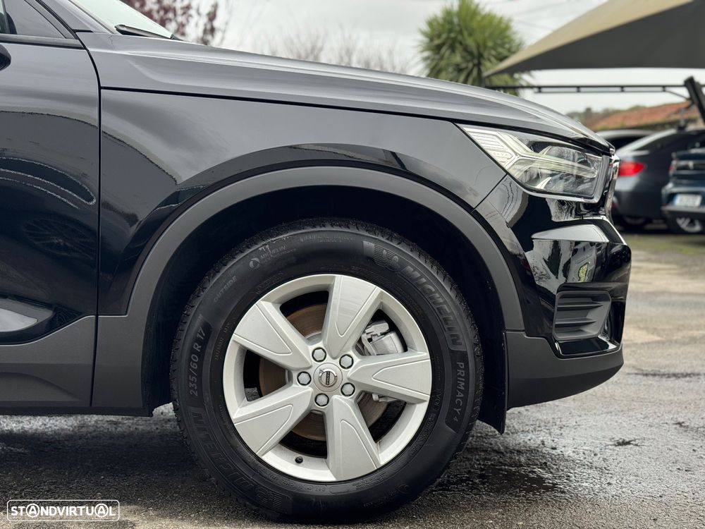 Volvo XC 40 1.5 T2 Momentum Core - 5