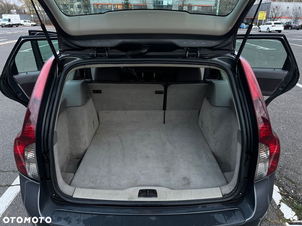 Volvo V50 2.0D Momentum - 8