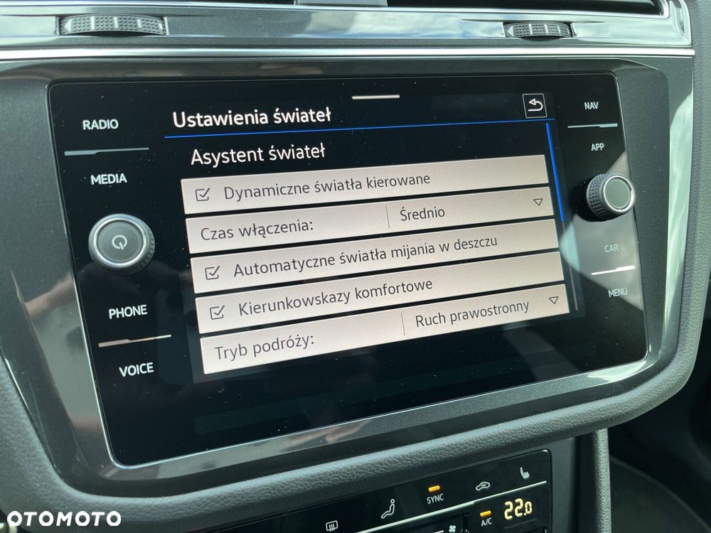 Volkswagen Tiguan - 24