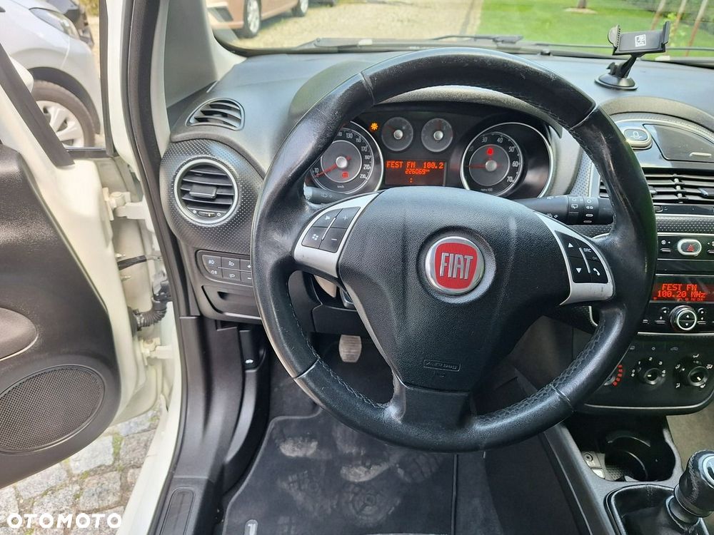 Fiat Punto Evo - 11