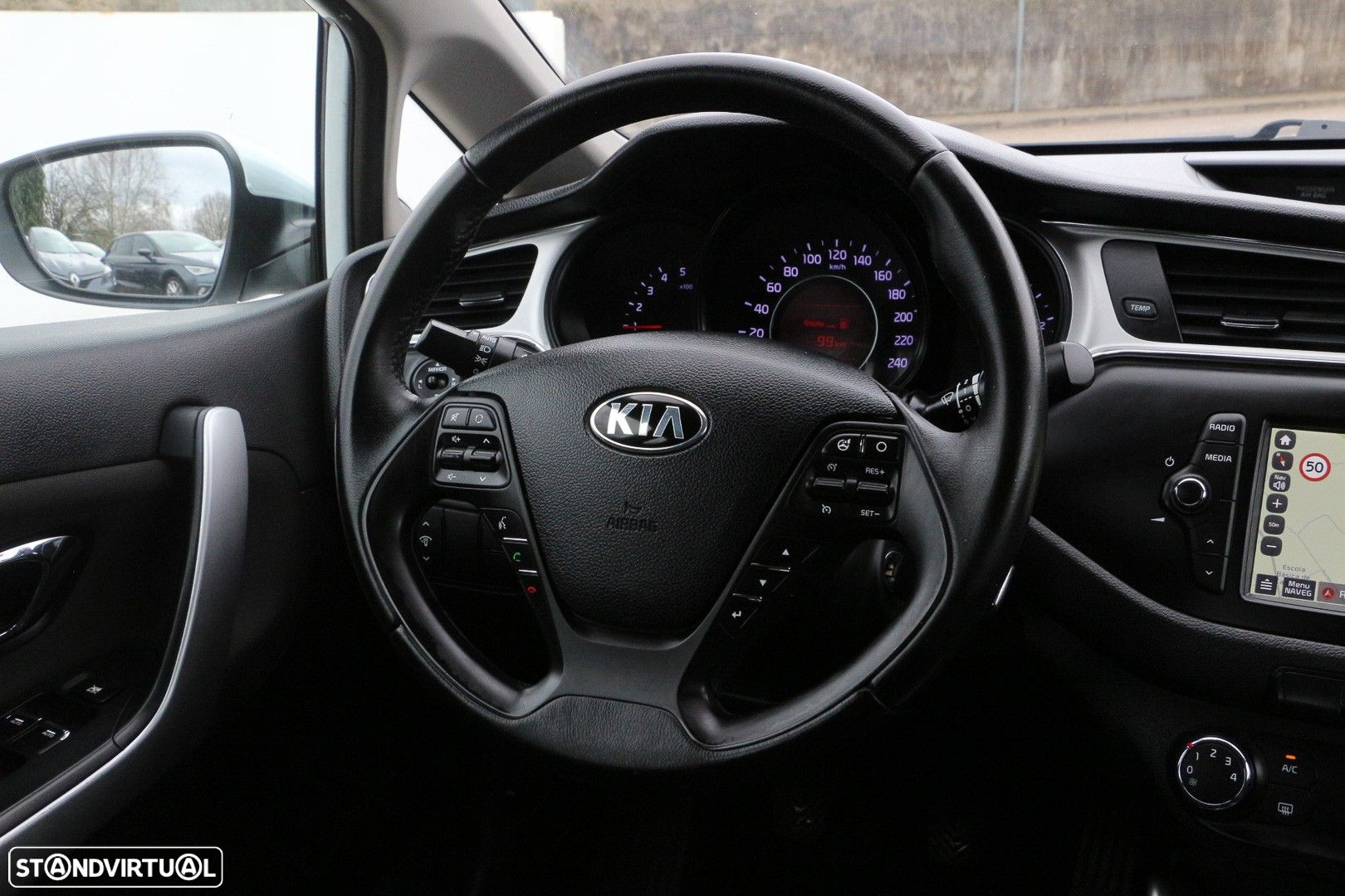 Kia Ceed 1.4 CRDi Nav Line - 19