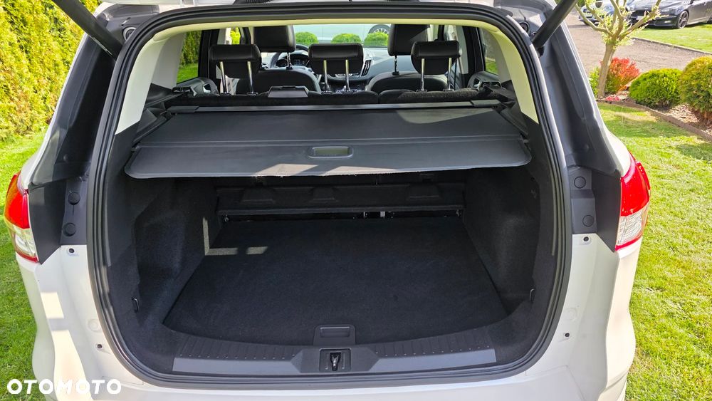 Ford Kuga 2.0 TDCi 4x4 Individual - 36