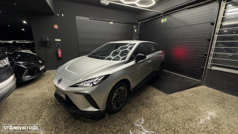 MG MG4 51 kWh Standard - 1