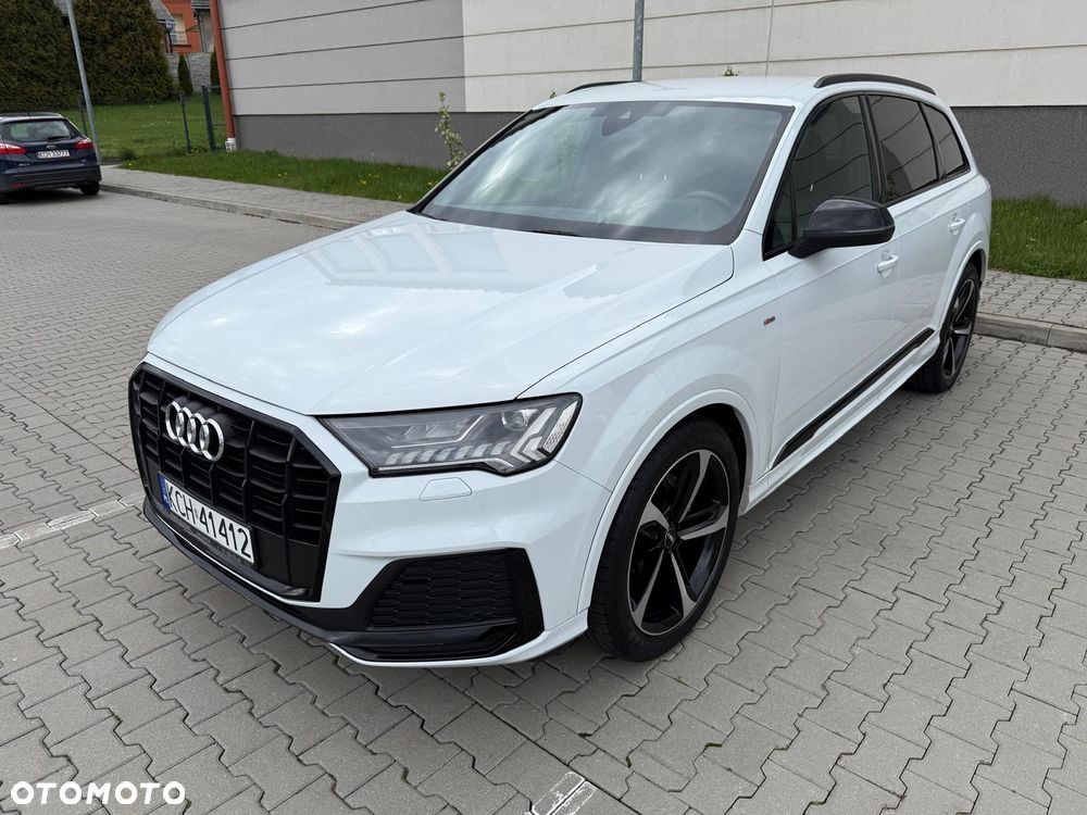 Audi Q7 - 1