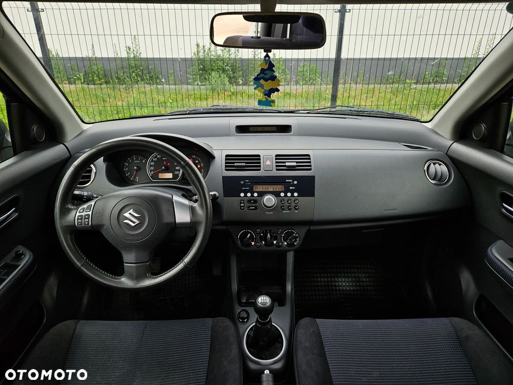 Suzuki Swift 1.3 4x4 Comfort - 16