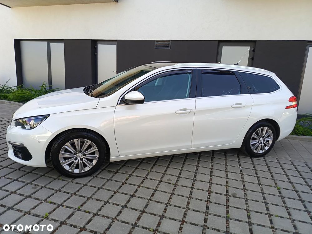Peugeot 308 BlueHDi 120 EAT6 Stop & Start Active Business-Paket - 1