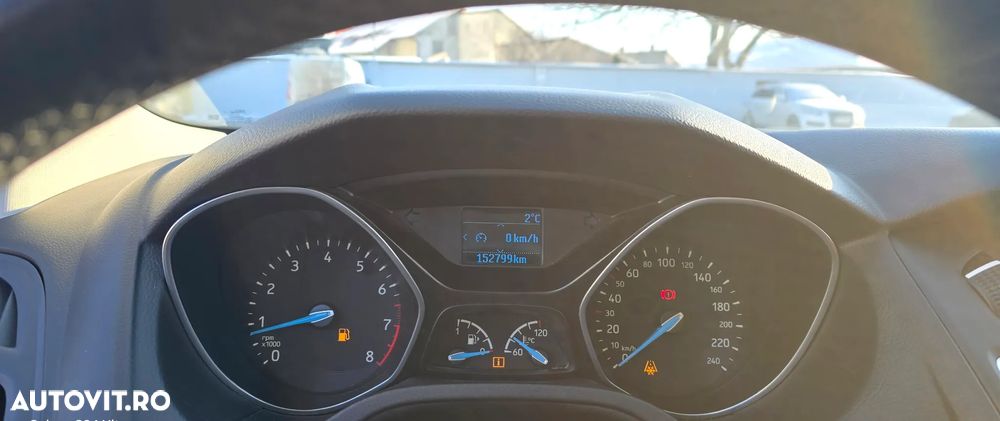 Ford Focus 1.0 EcoBoost Start Stop Trend - 11