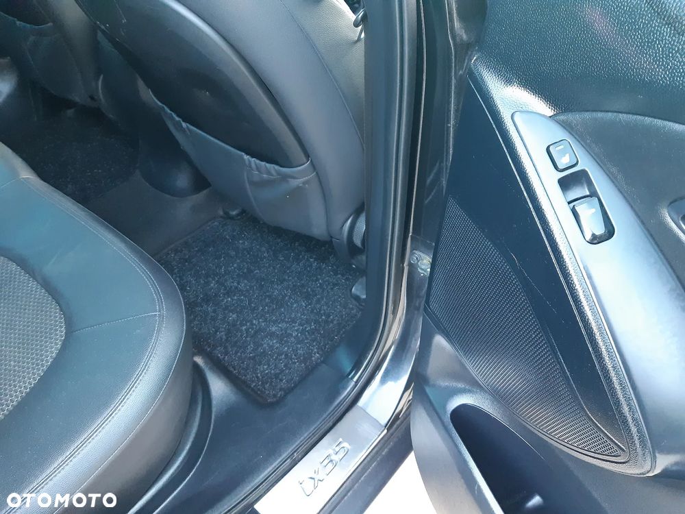 Hyundai ix35 2.0 CRDi 4WD Trend - 24