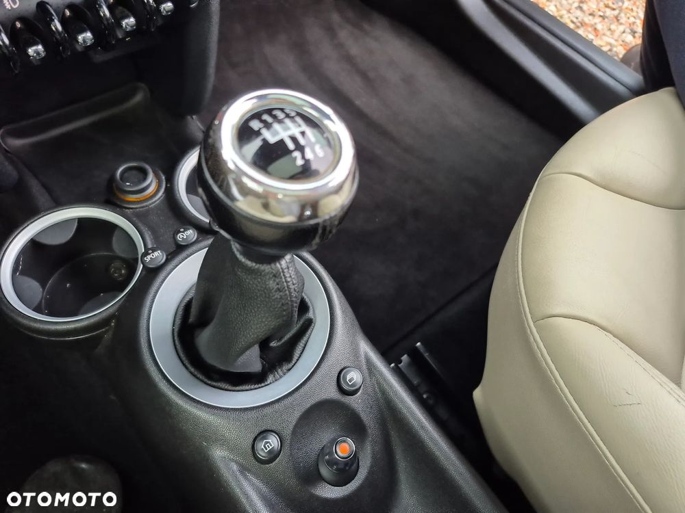 MINI Cooper Bayswater - 29