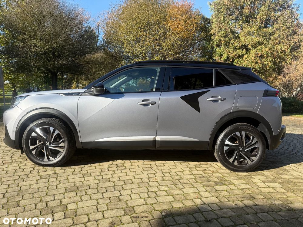 Peugeot 2008 PureTech 130 EAT8 GT - 15