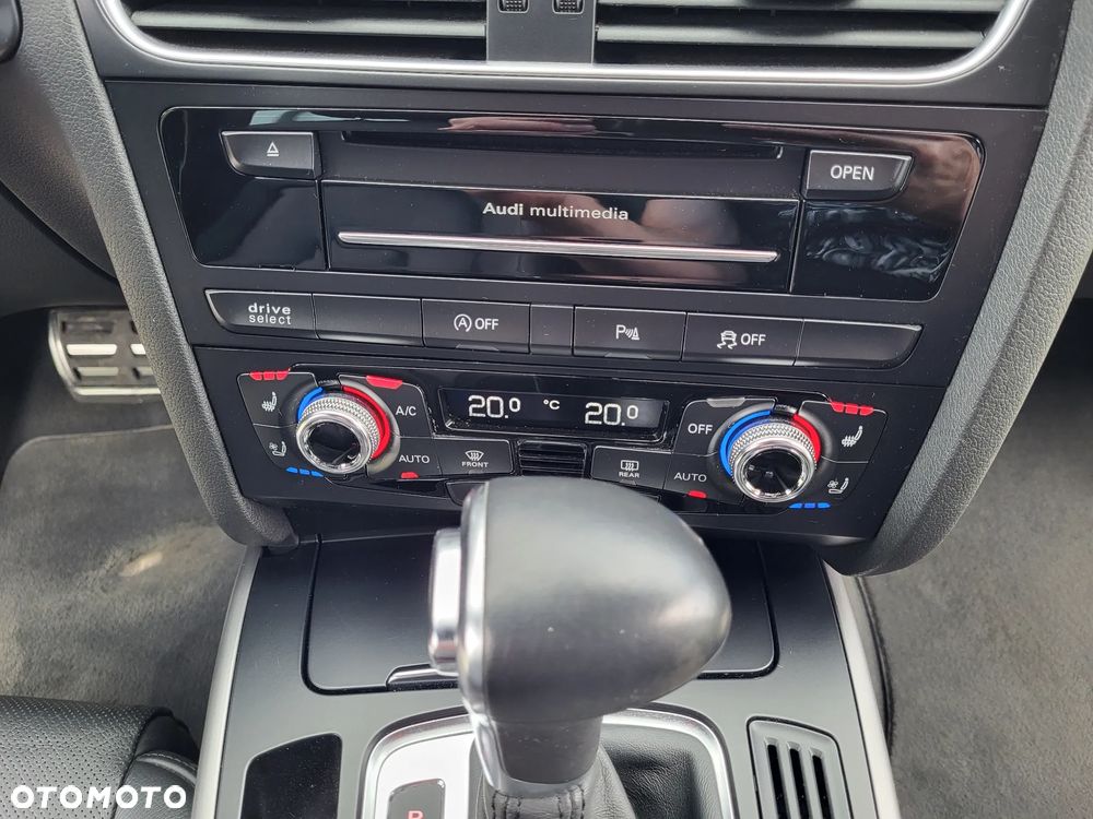 Audi A4 Avant - 16