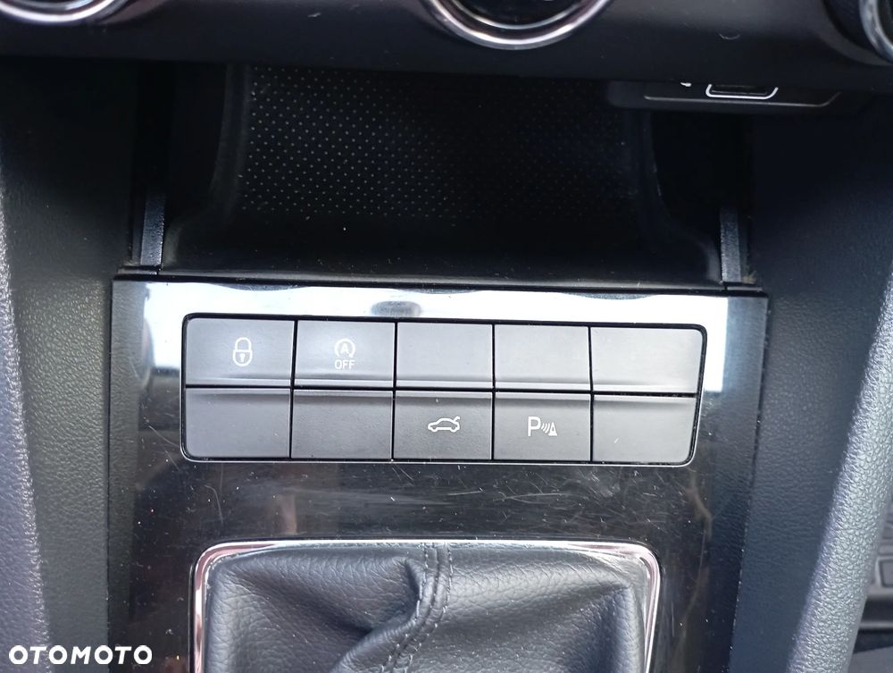 Skoda Octavia 1.6 TDI SCR Ambition - 18