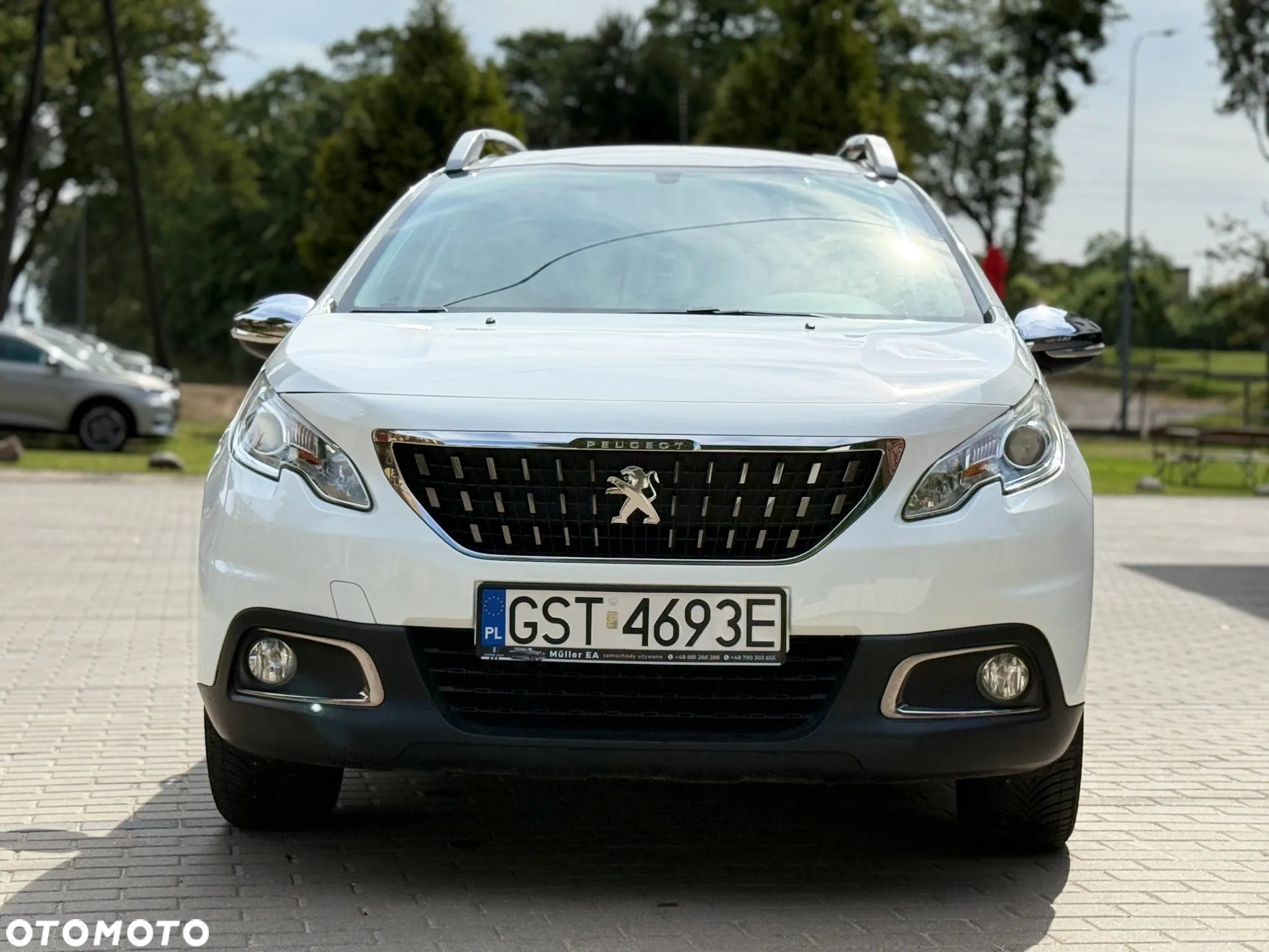 Peugeot 2008 1.6 BlueHDi Style - 10