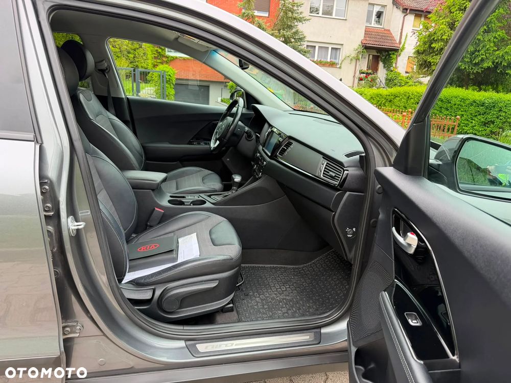 Kia Niro - 30