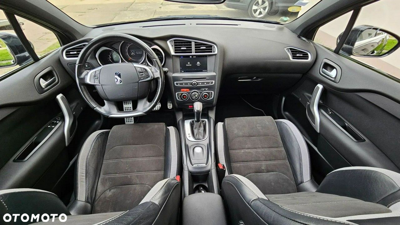 Citroën DS4 Cross 1.6 BlueHDi Be Chic S&S EAT6 - 22