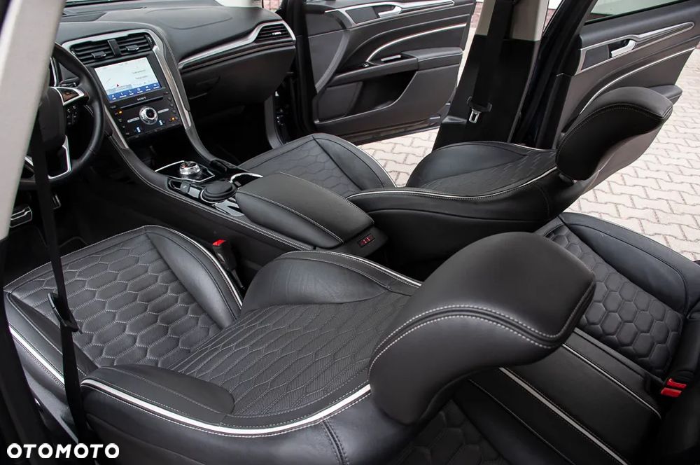 Ford Mondeo 2.0 EcoBlue Vignale Plus AWD - 25