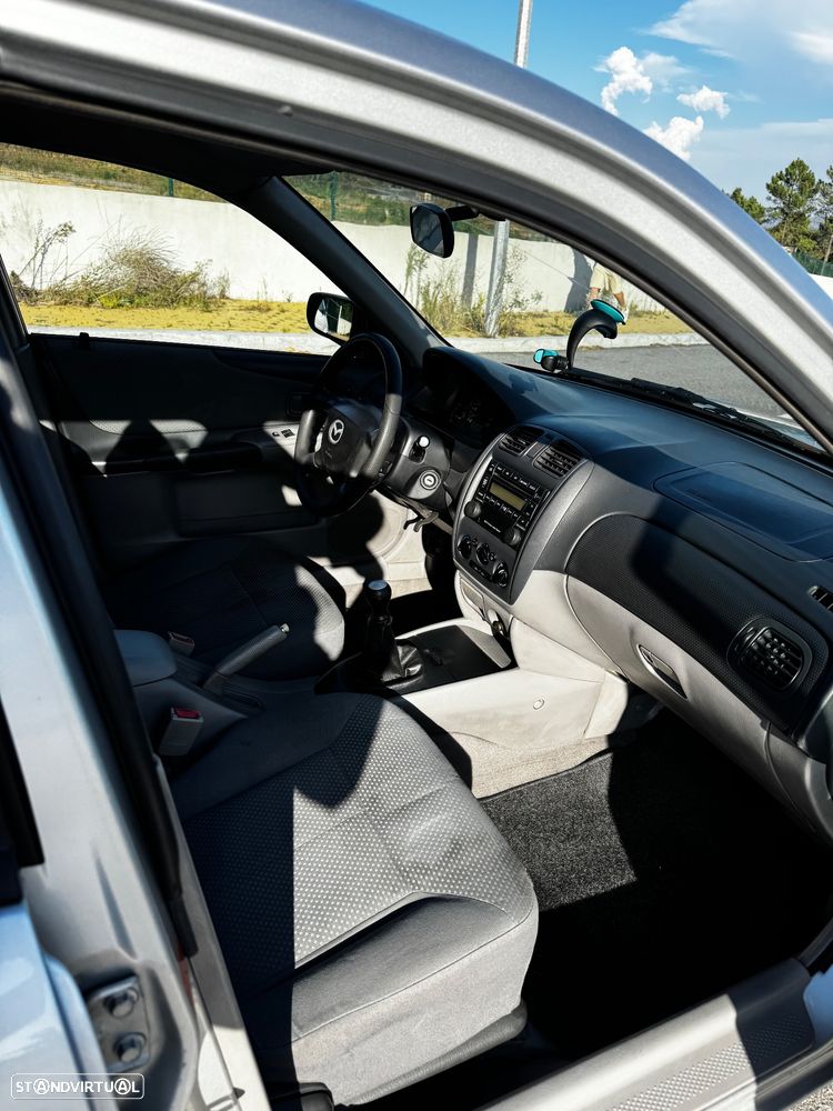 Mazda 323 F 1.3 Comfort AC+CR - 16