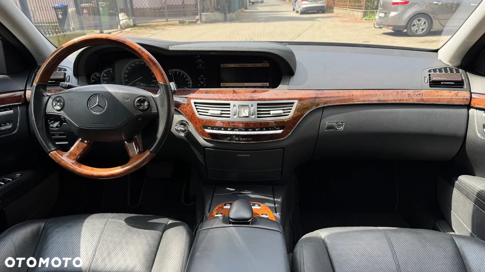 Mercedes-Benz Klasa S 500 4Matic 7G-TRONIC - 3