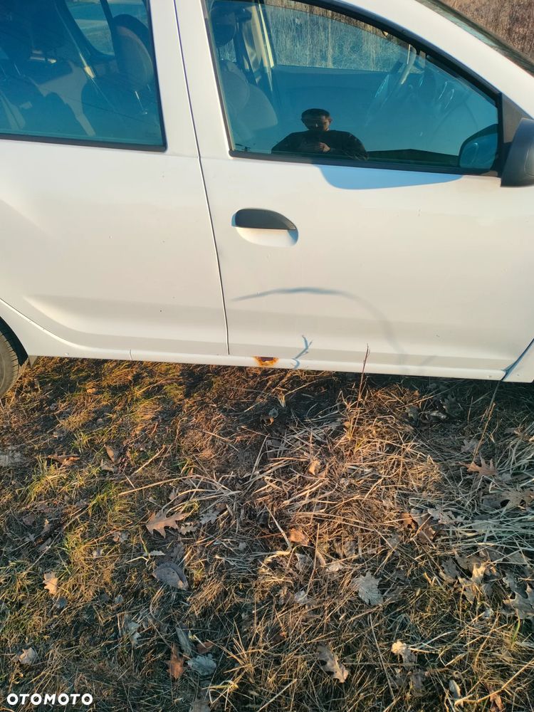 Dacia Sandero 1.2 16V Ambiance EU6 - 11