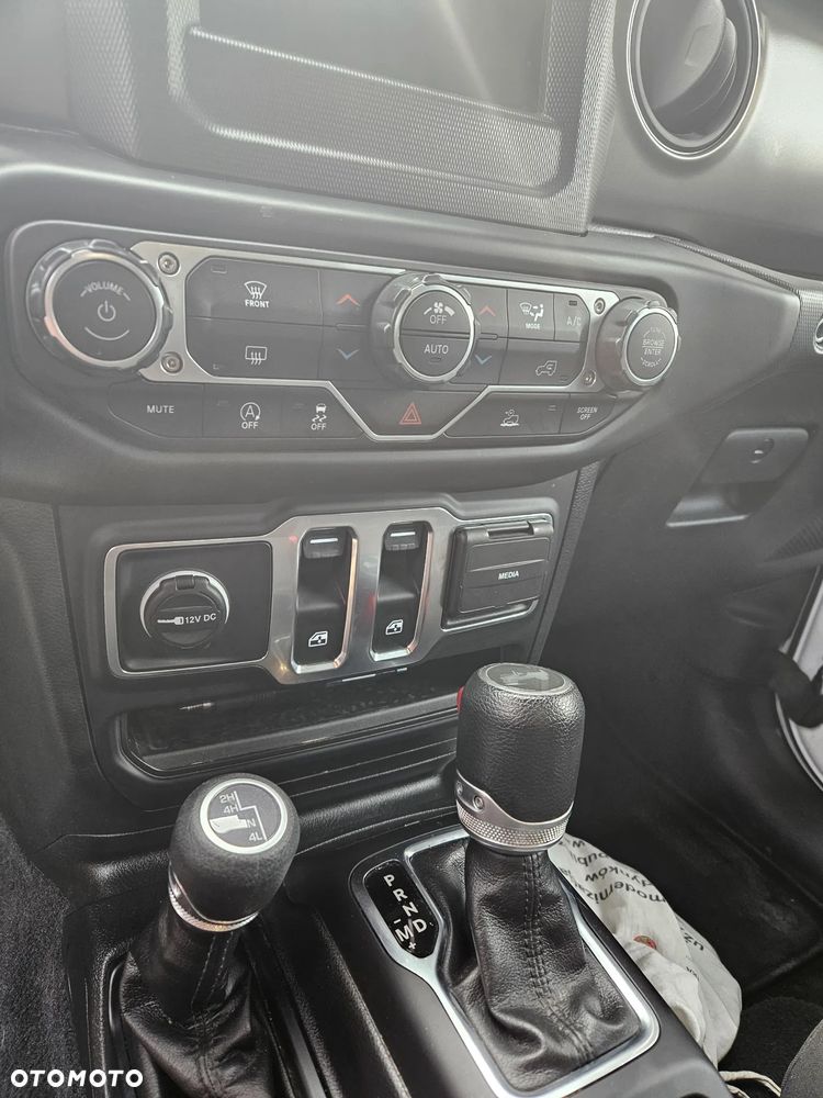 Jeep Wrangler 2023 photo 5