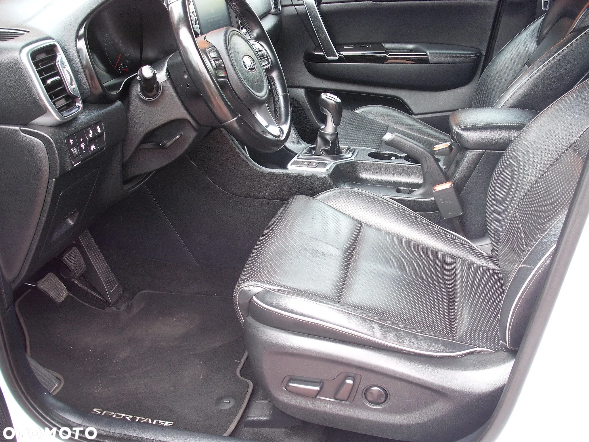 Kia Sportage 1.6 GDI Business Line 2WD - 16