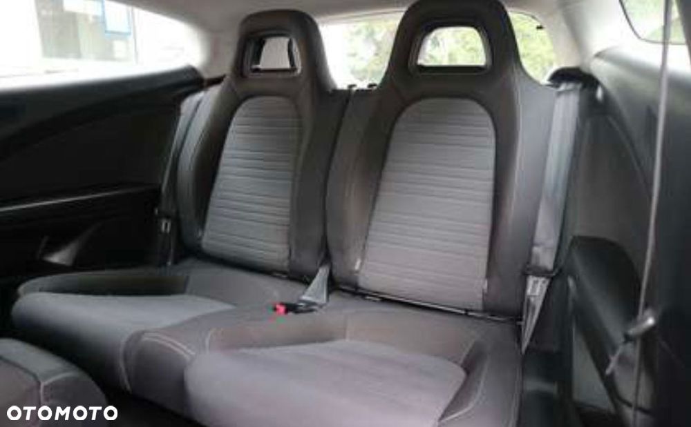 Volkswagen Scirocco - 5