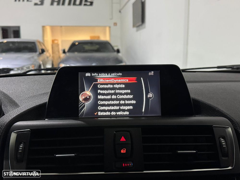 BMW 118 d Pack M - 24